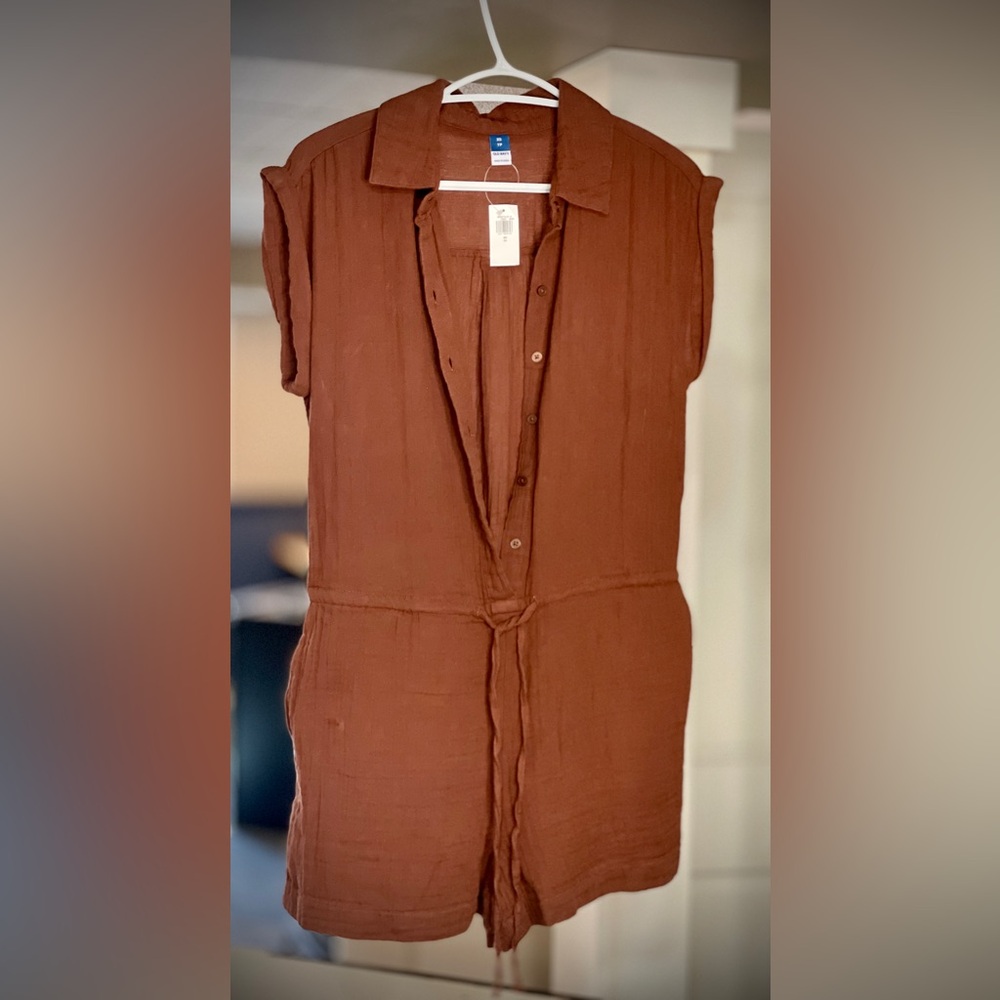 Women's Brown Sleeveless Top